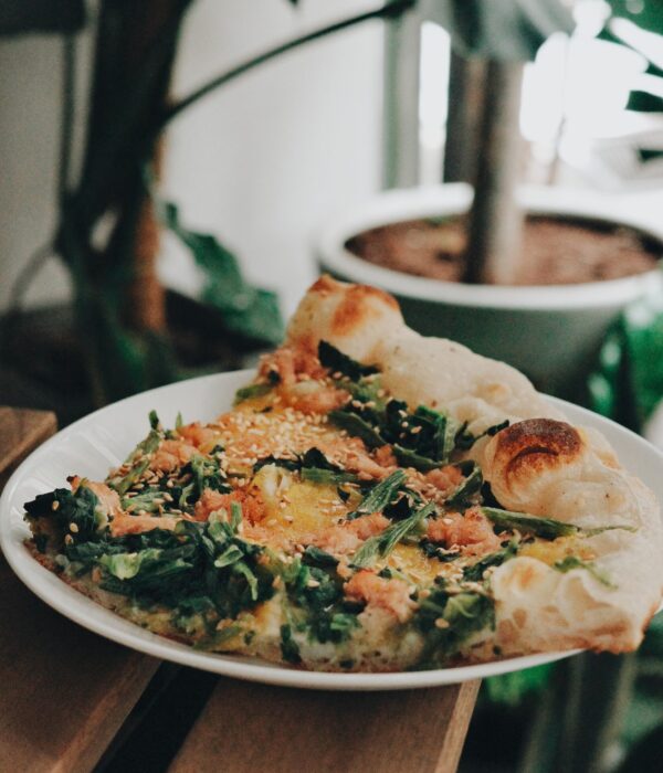 奶油菠菜鮪魚PIZZA【 四分之一切片】